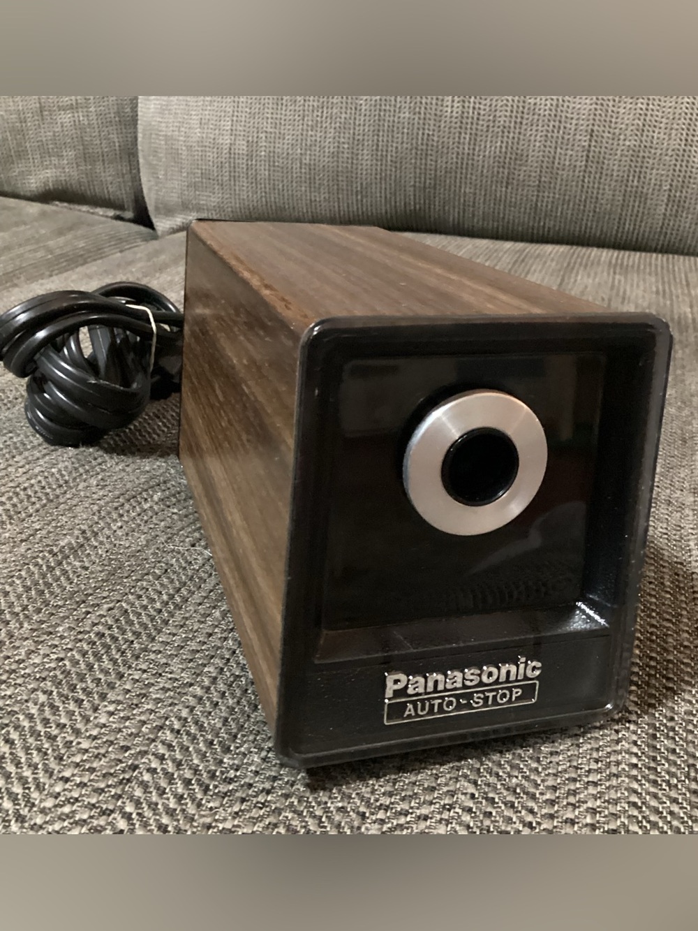 Vintage Panasonic Electric Pencil‎ Sharpener KP-77N Auto Stop Faux Wood Grain